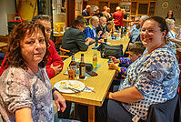 Filename=Schwenken-mit-Esra-Limbacher_20230728_0036.jpg
Filesize=538KiB
Dimensions=1618x1088
Date added=Jul 30, 2023 Schwenken-mit-Esra-Limbacher_20230728_0036.jpg