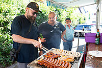 Filename=Schwenken-mit-Esra20250704_007.jpg
Filesize=803KiB
Dimensions=1920x1280
Date added=Jul 06, 2025 Schwenken-mit-Esra20250704_007.jpg